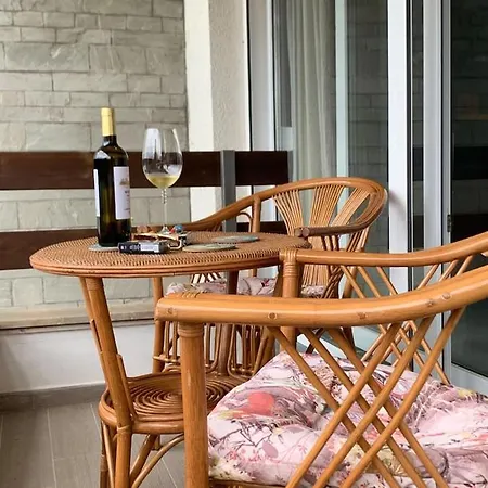 Apartament 0ff *